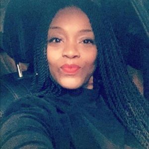 Meet your Posher, Faye